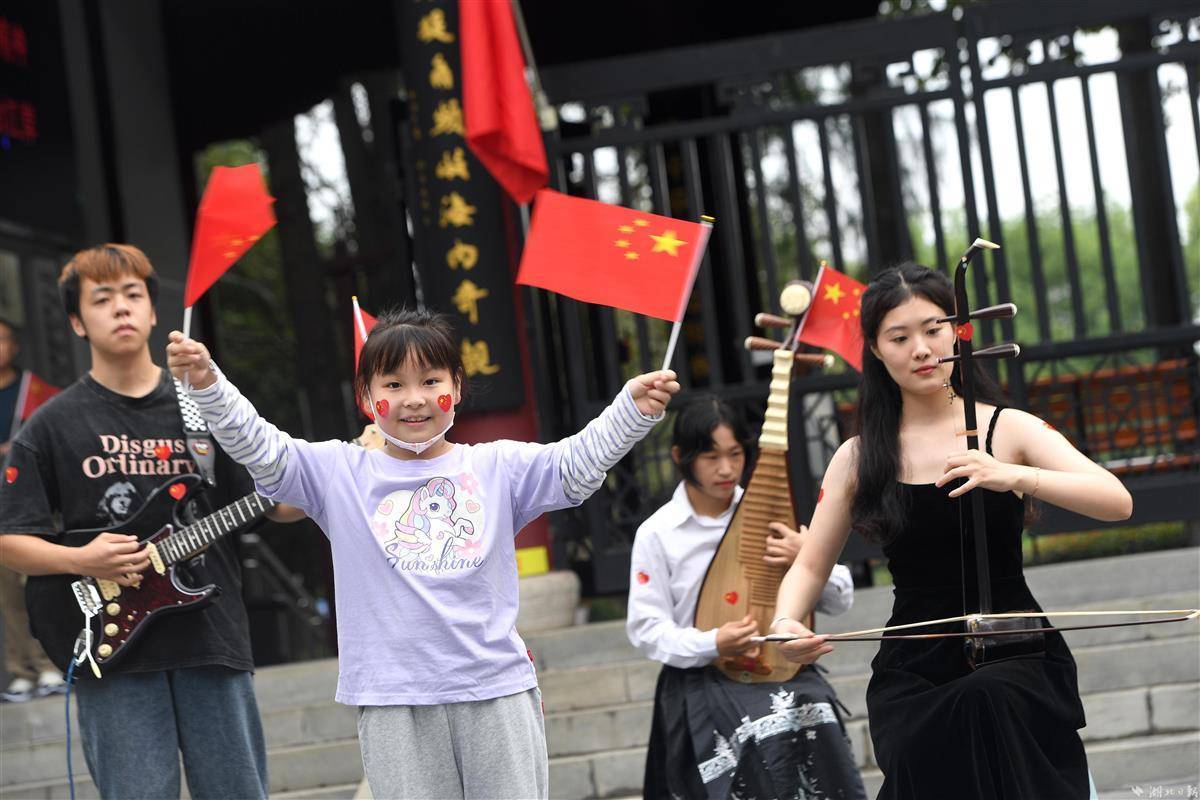 港都电子老虎机