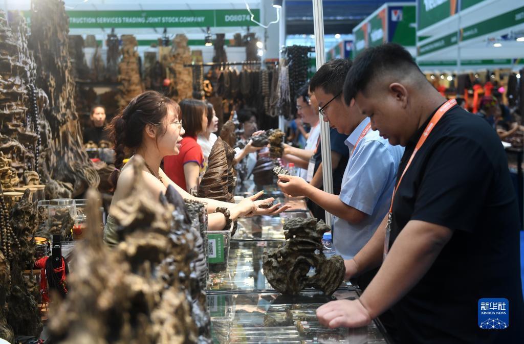 赚金币斗牛牛